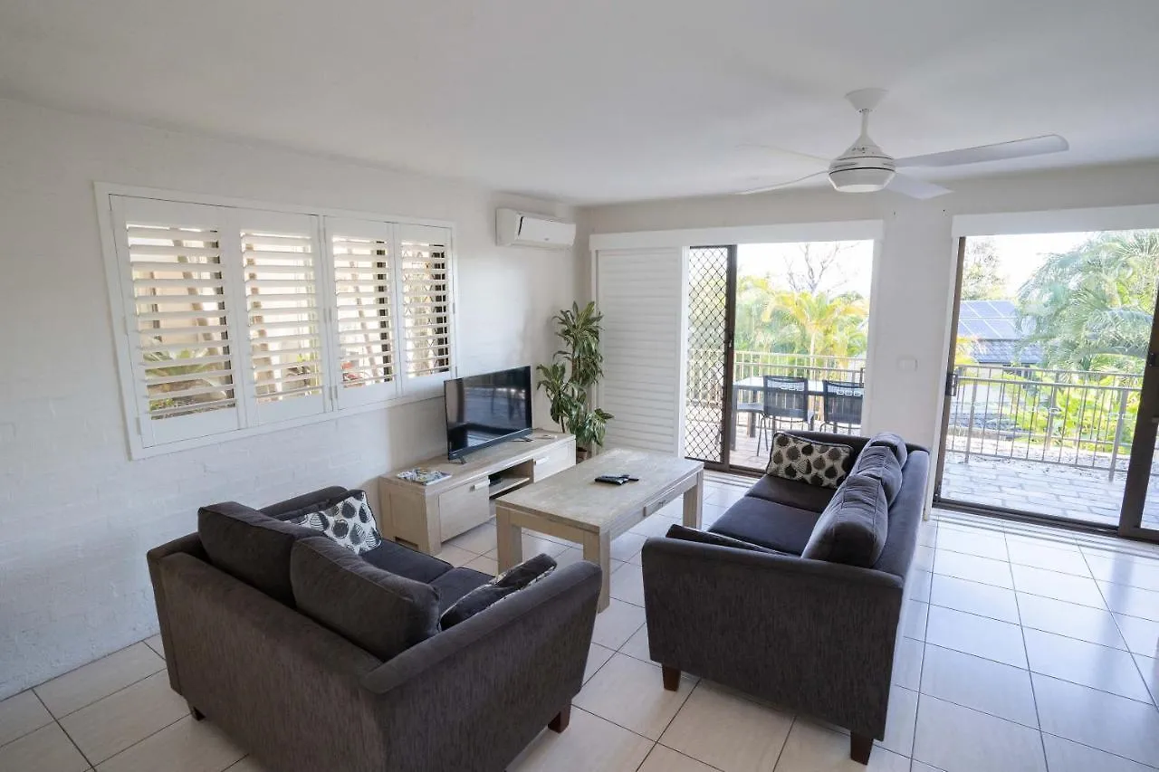 *** Aparthotel Myuna Holiday Apartments Noosa Heads Australia