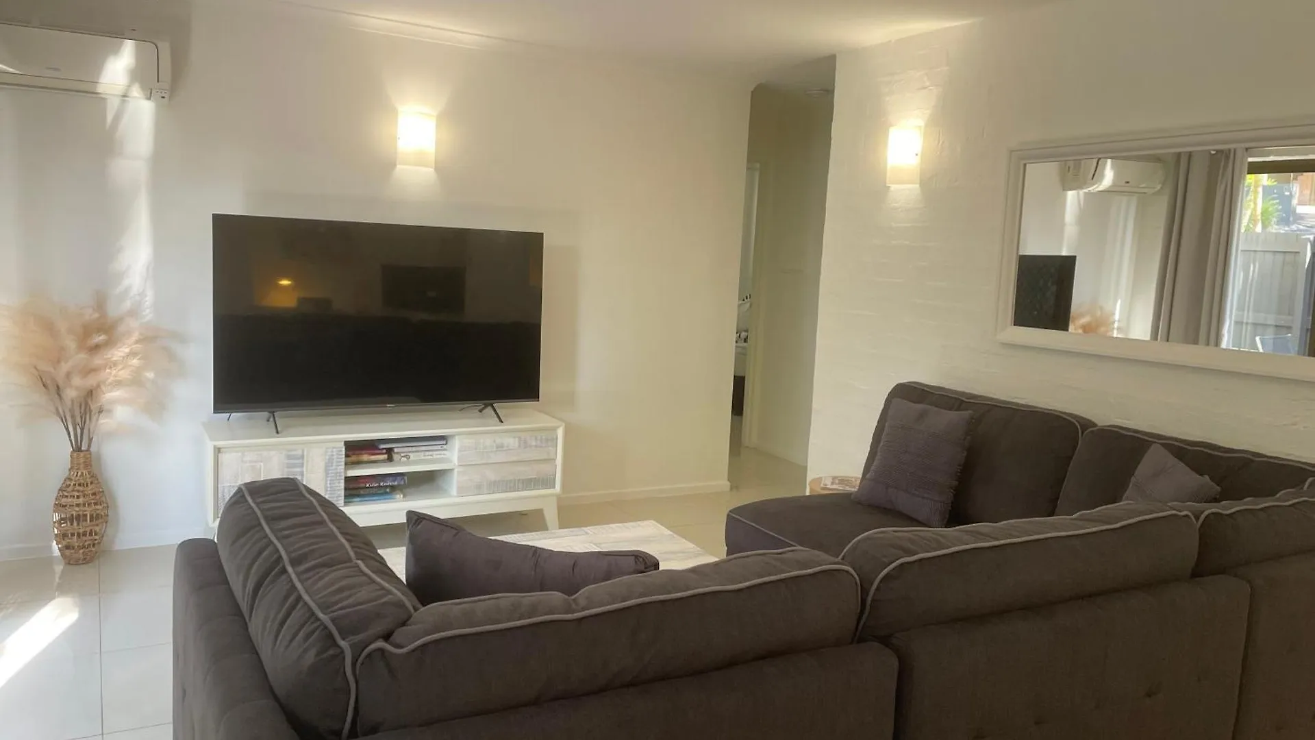 Aparthotel Myuna Holiday Apartments Noosa Heads