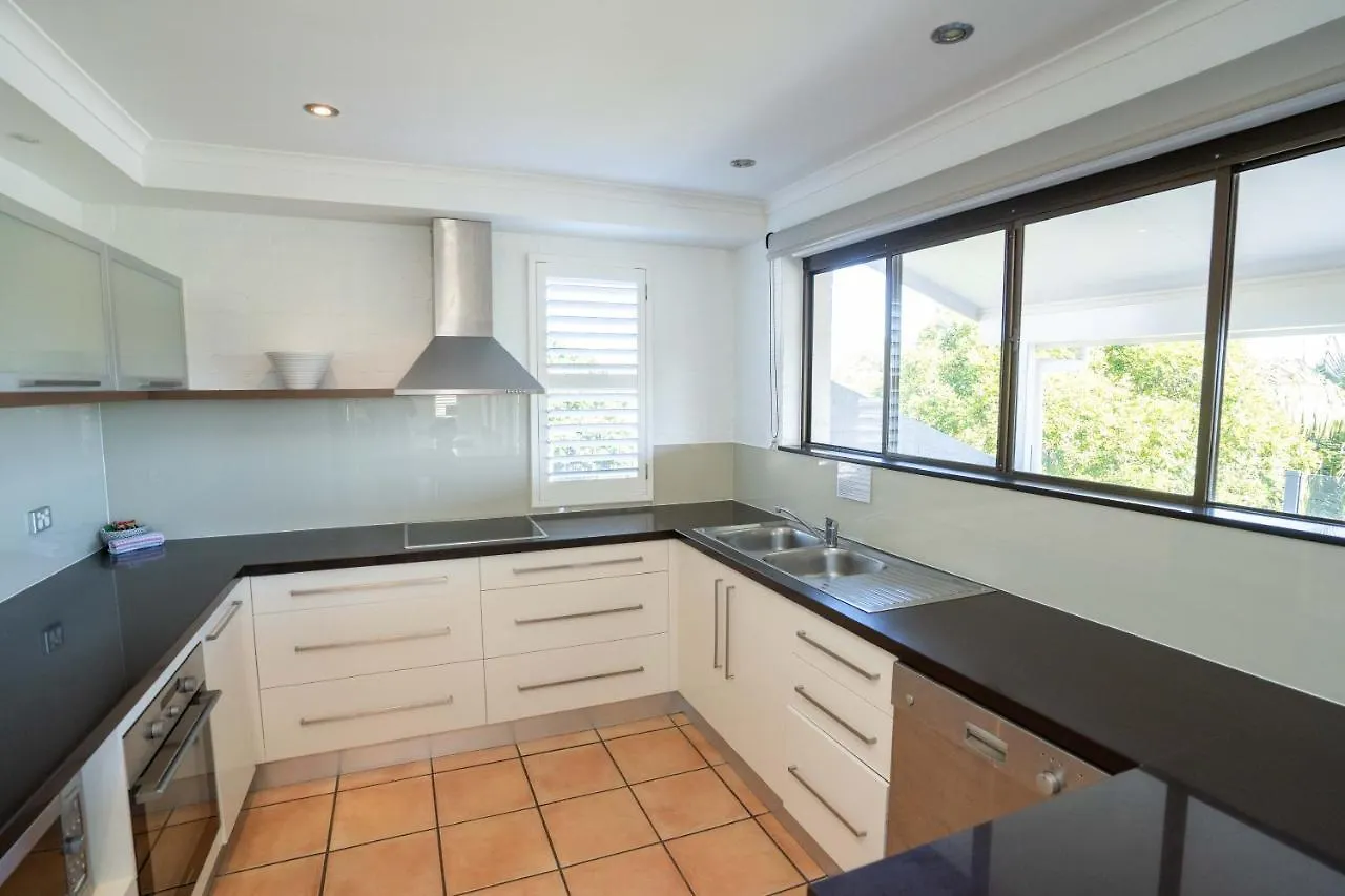 Myuna Holiday Apartments Noosa Heads