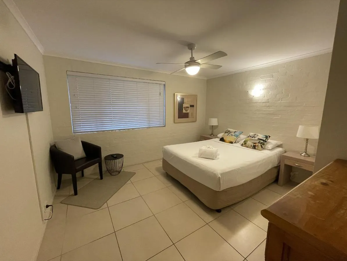 Myuna Holiday Apartments Noosa Heads 3*,